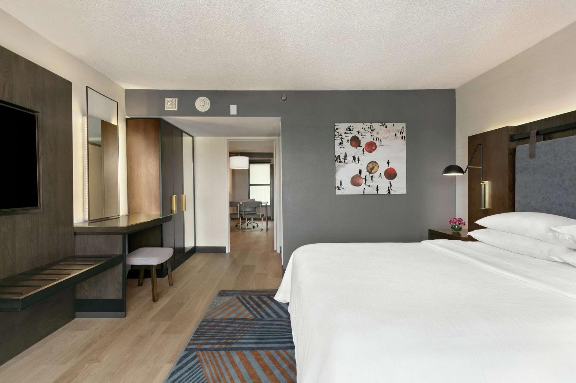 Embassy Suites By Hilton Los Angeles Downey Exterior photo