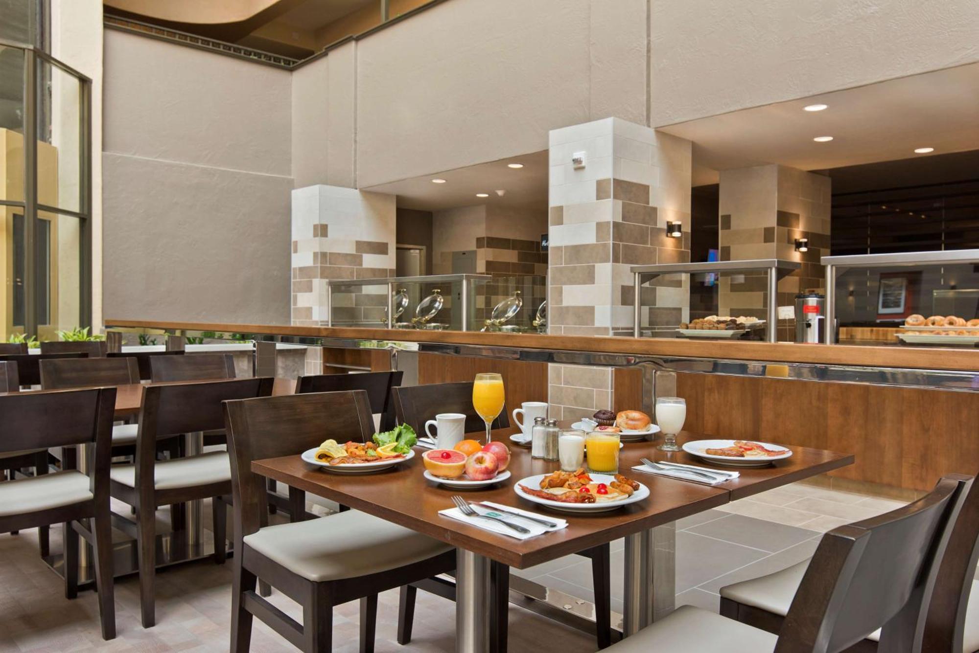 Embassy Suites By Hilton Los Angeles Downey Exterior photo